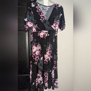 MIDI STUDIO KNIT WRAP DRESS